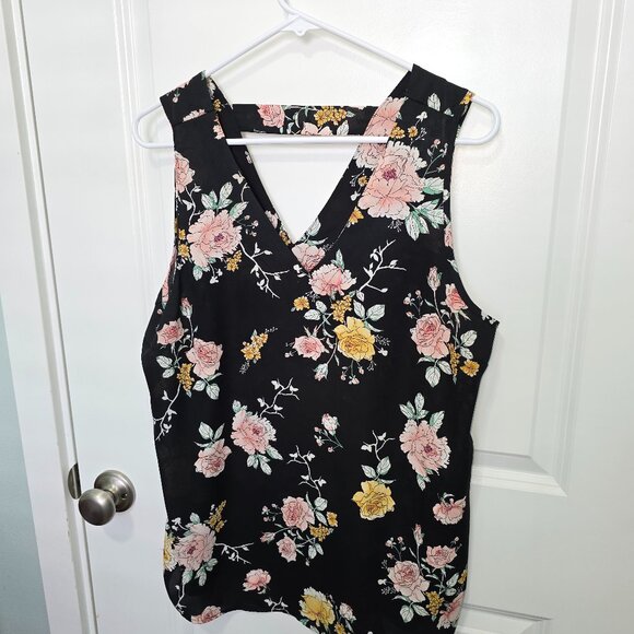 Maurices Tank Top Black Floral Bar Back Size Large V-Neck - Picture 1 of 4